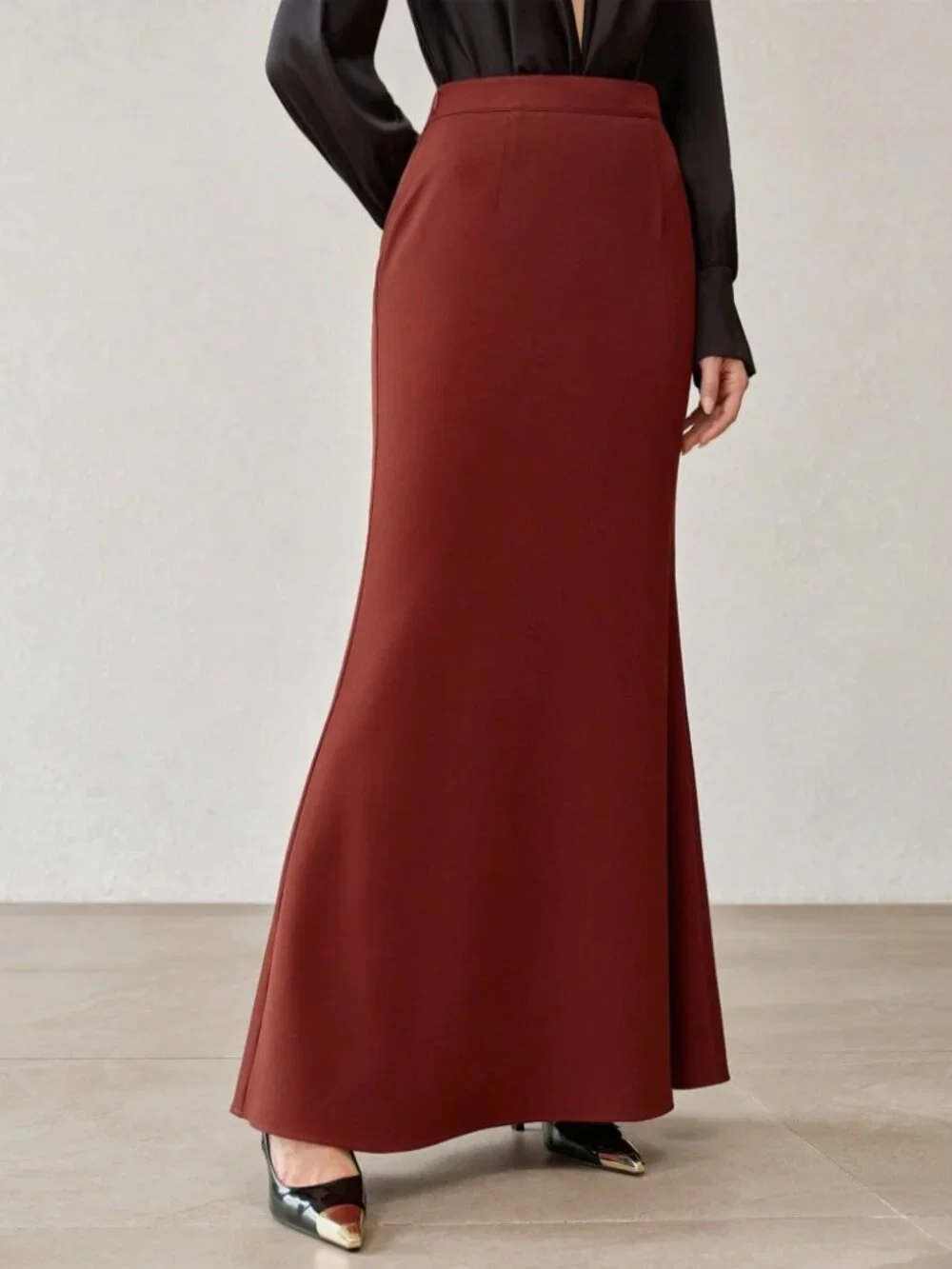 Burgundy Maxi Skirt with High Waist Fit-and-Flare Silhouette